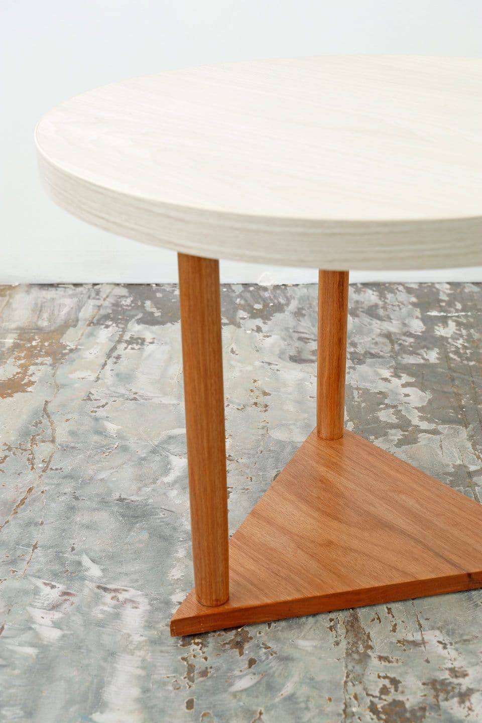 Mesa Lateral Tábara