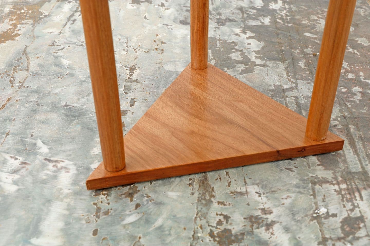 Mesa Lateral Tábara