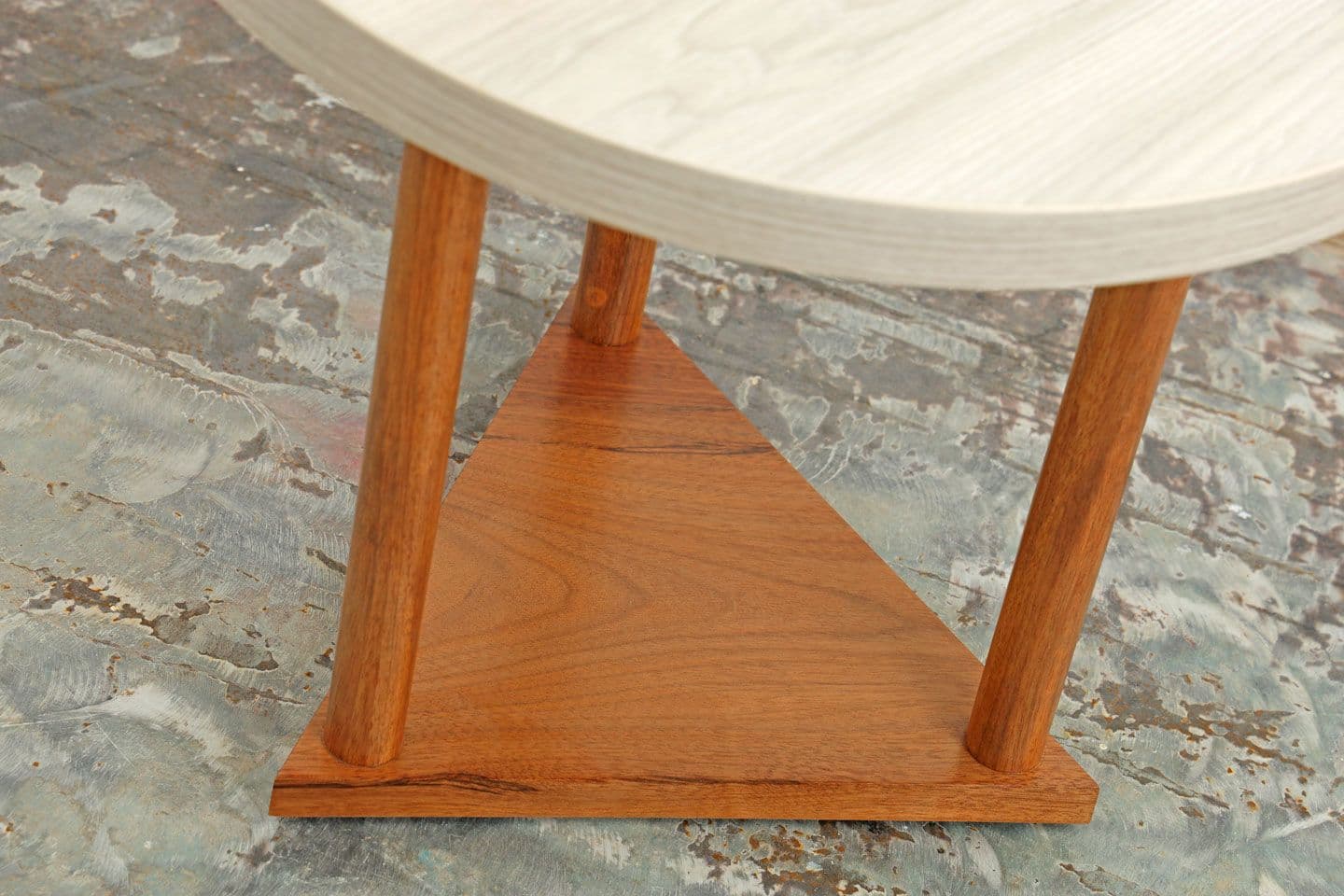 Mesa Lateral Tábara
