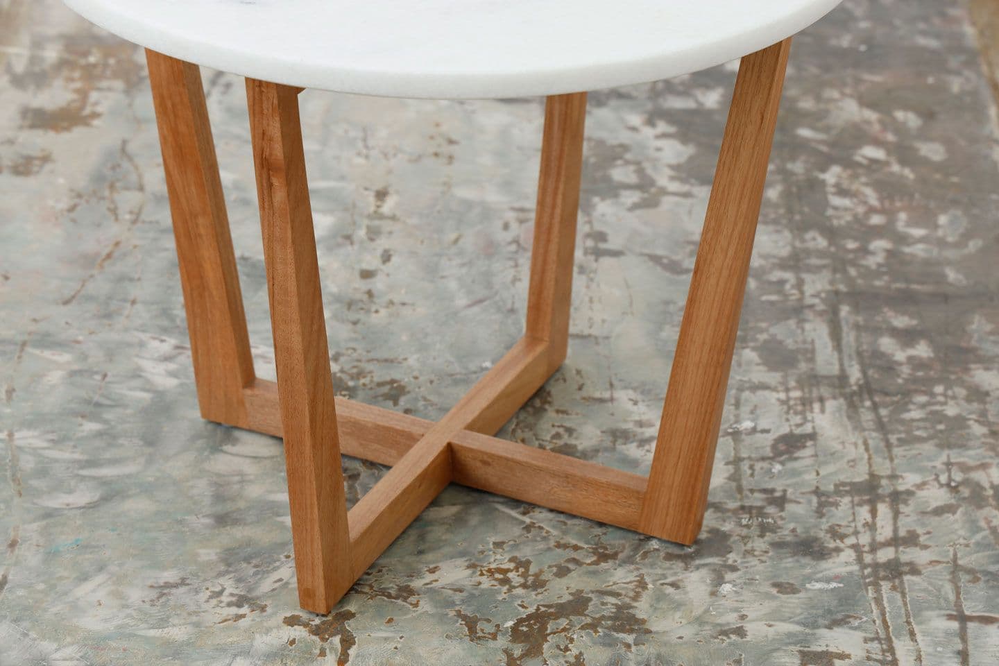 Mesa Lateral Galván Tope Mármol